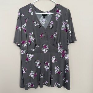 Torrid l Floral Print Peplum Shirt